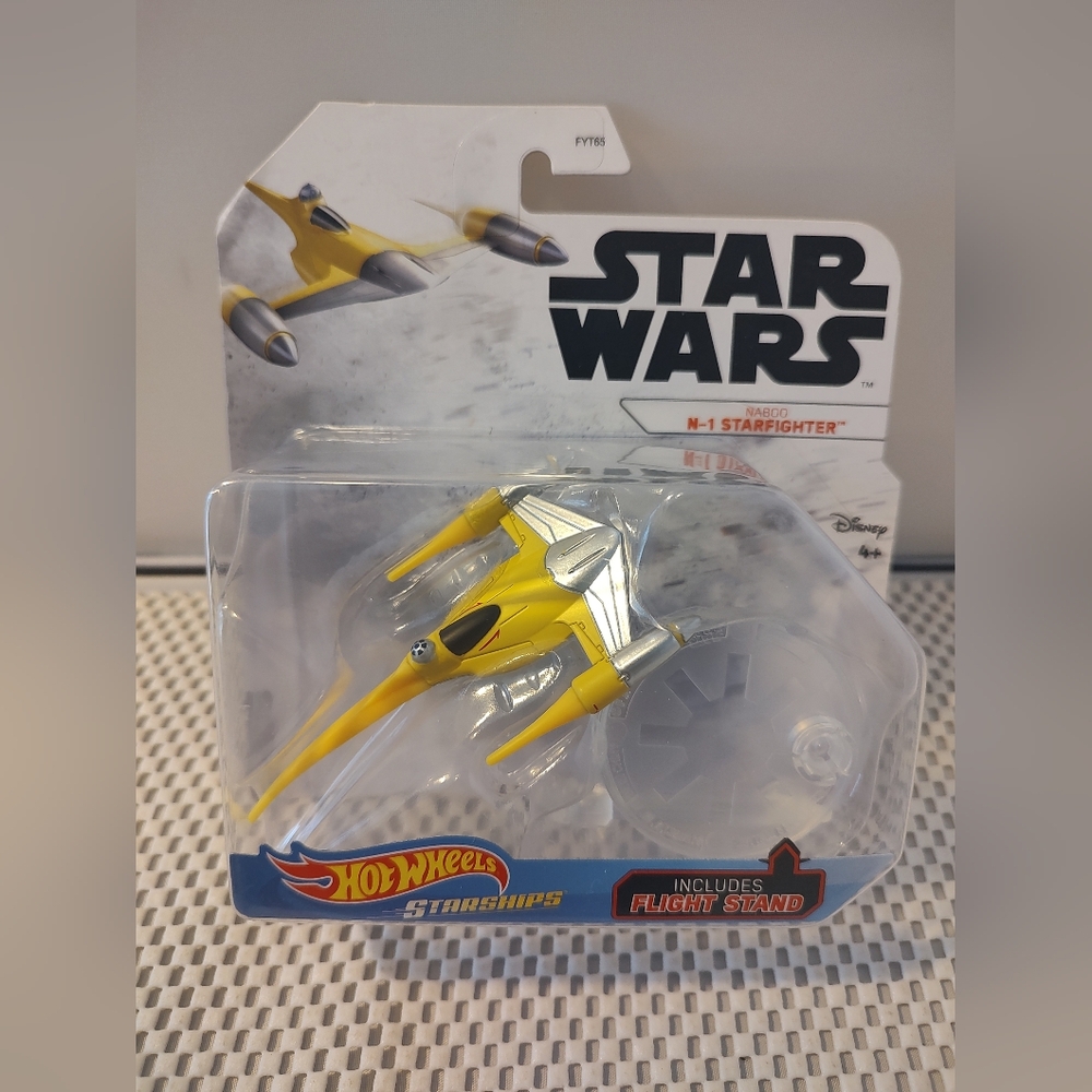 Hot Wheels Starships Naboo N-1 Starfighter Star Wars Die-Cast NWT Disney